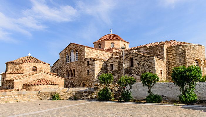 Church of the island of Paros, Panagia Ekatontapyliani